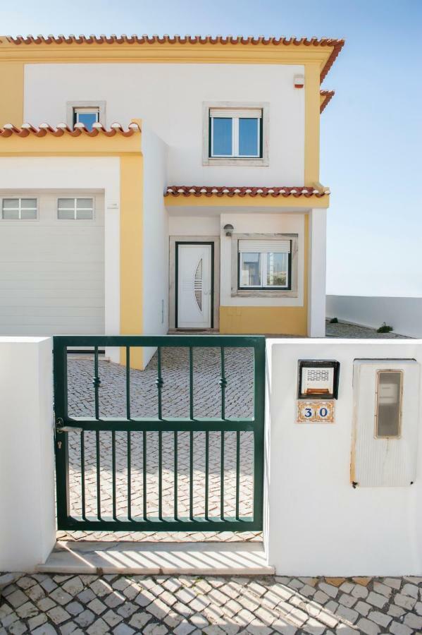 Fabulous Beach House On The Atlantic Baleal Bagian luar foto